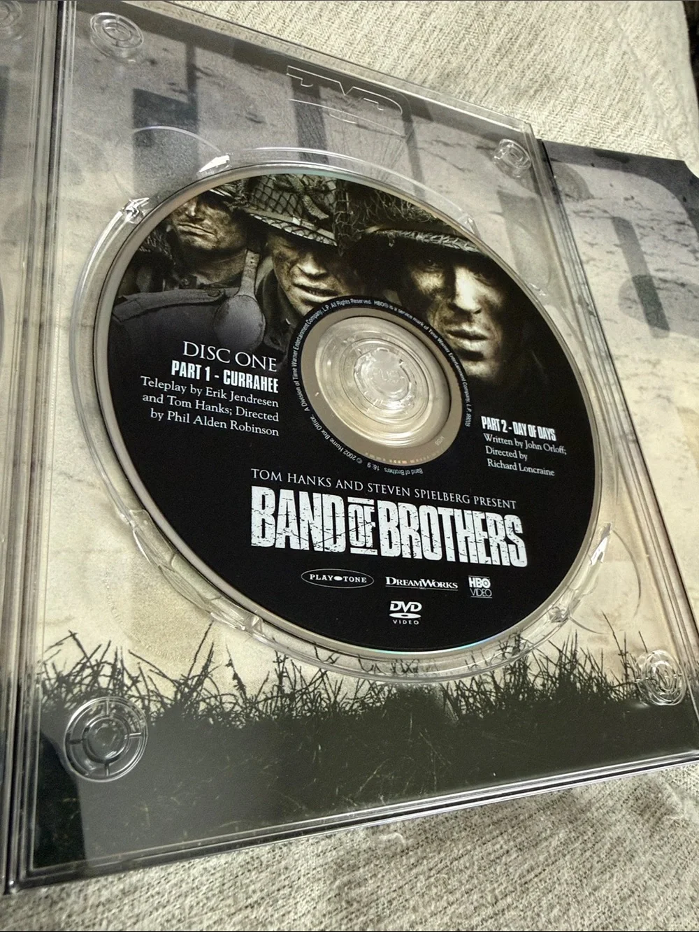 Dreamworks Band of Brothers Steelbook in Black and Tan
